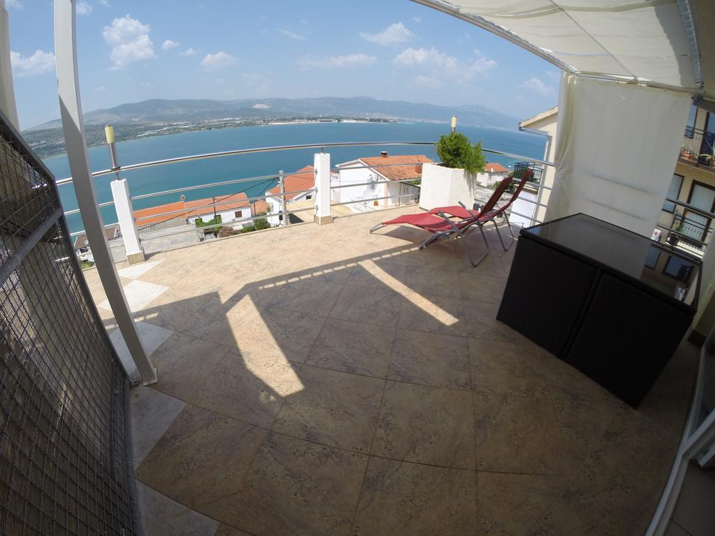 Palace View Trogir Exterior foto