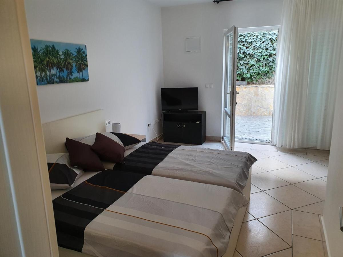 Palace View Trogir Exterior foto